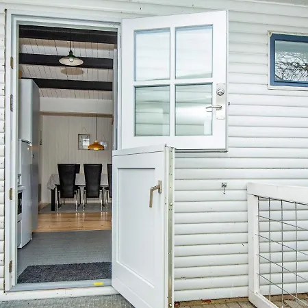 6 Person Holiday In B Rkop بيت للعطل *