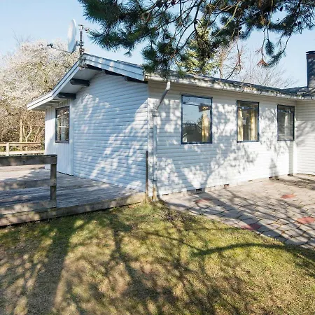 6 Person Holiday In B Rkop
